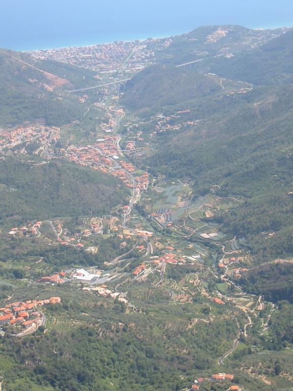 Appartamenti Tra Gli Ulivi Bardino Nuovo エクステリア 写真